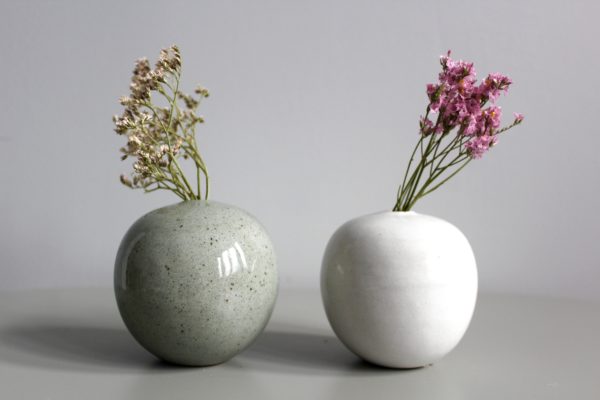 Vase rond sauge Atelier Fra Ginger Flower