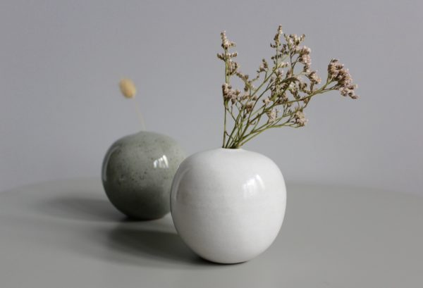 Vase rond blanc Atelier Fra Ginger Flower