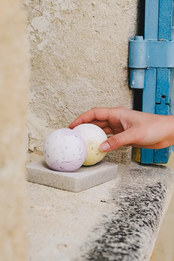 Boule et bombe de bain fleurie Ginger Flower Organic Cocoon